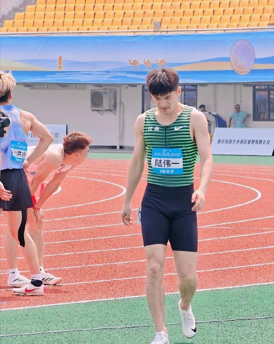 关于运动员团队作战娴熟，夺魁赛场的信息