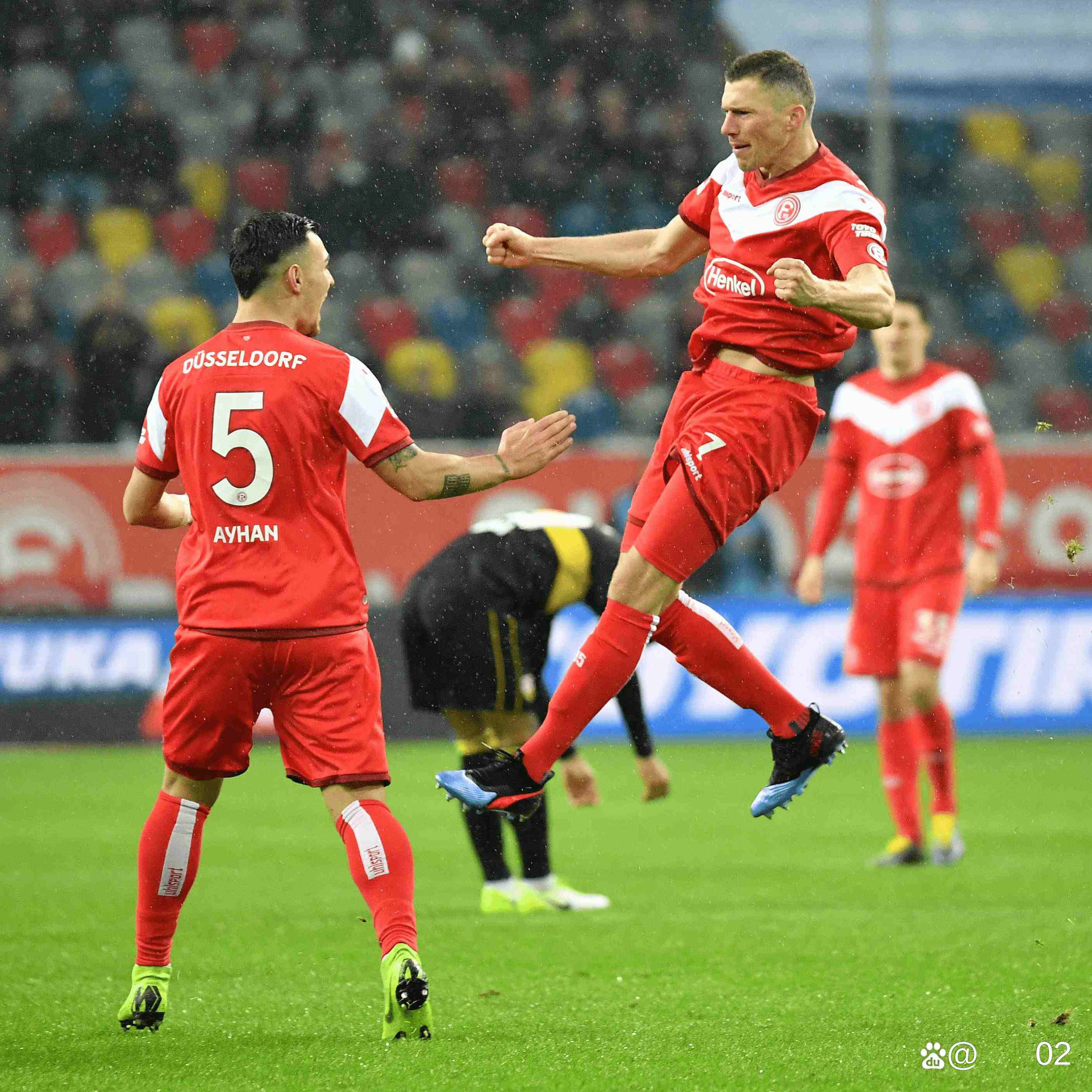 关于里昂客场战平，争夺欧战资格形势严峻的信息