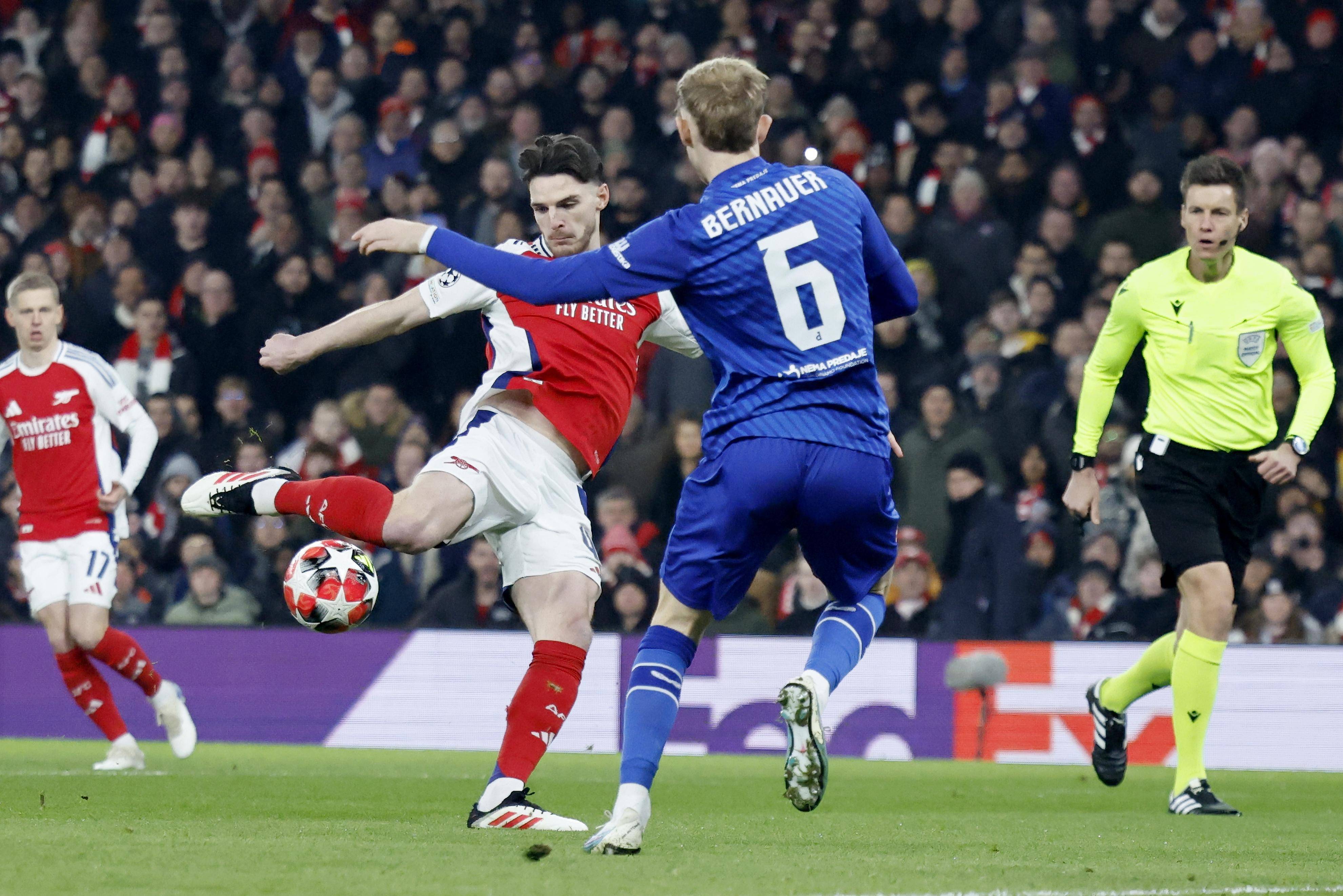 关于切尔西开场5分钟连进两球，孙兴慜防线形同虚设！的信息