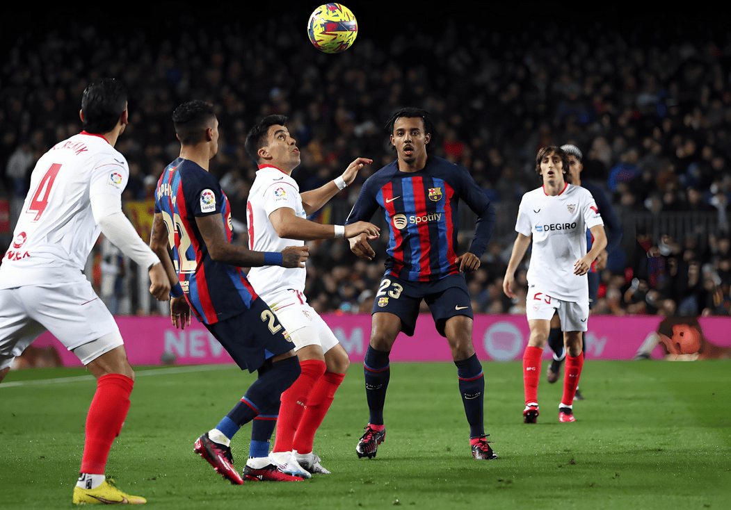 包含德布劳内关键节点出色防守，巴塞罗那带队取胜！的词条