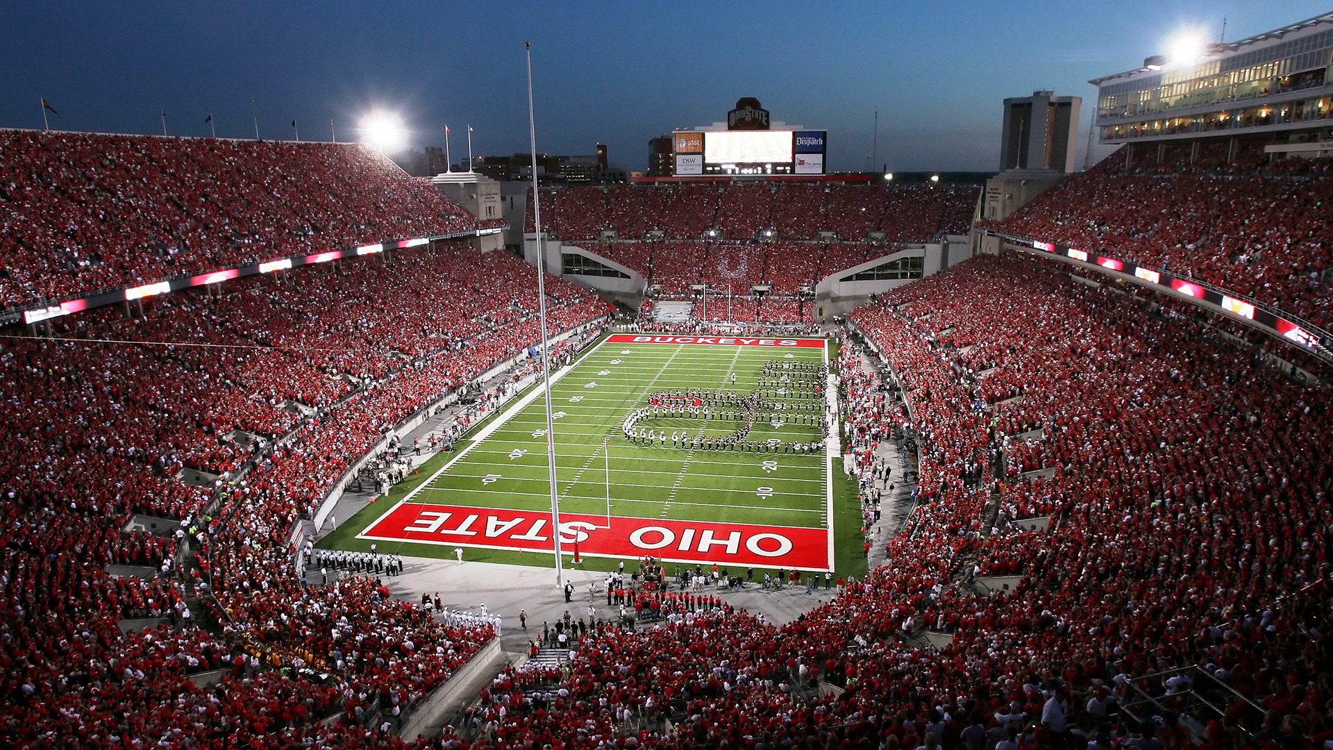 穆古鲁扎连续十五场比赛得分超过关键助攻，拜仁挑战极限！